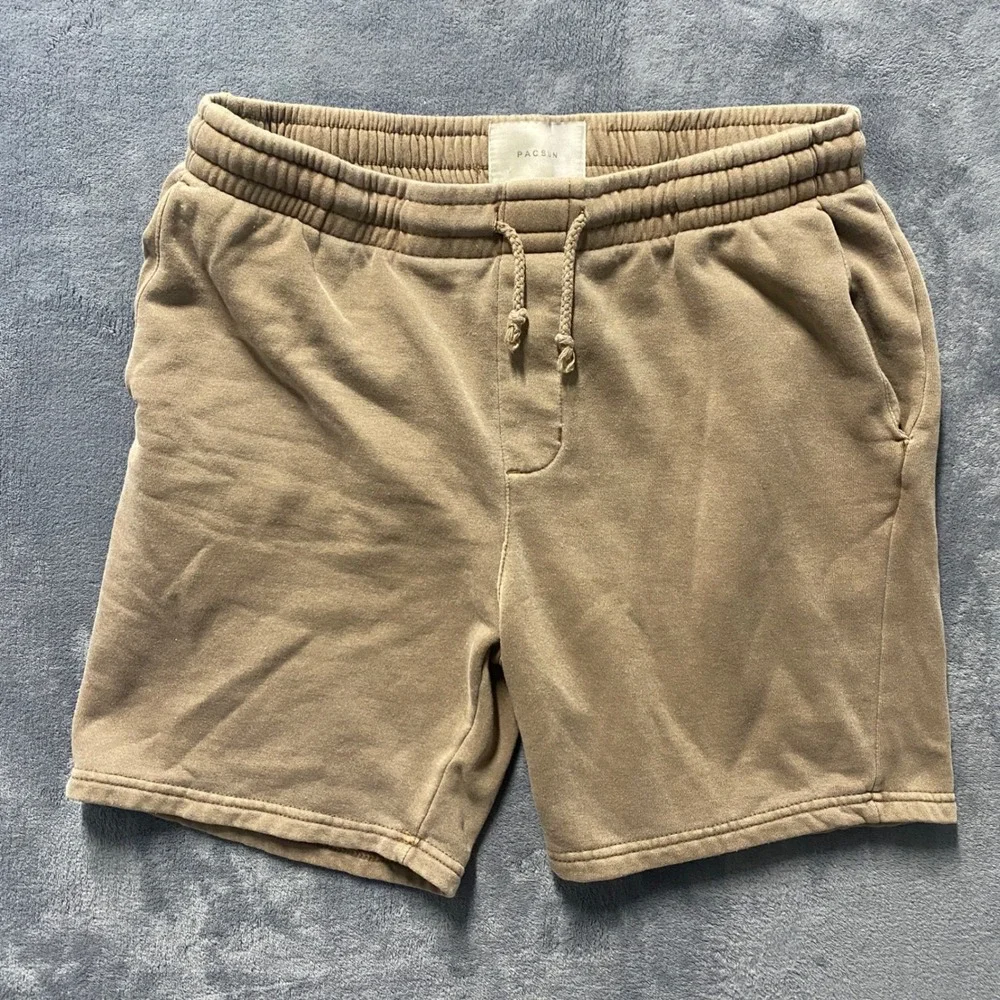 PacSun Mens Fleece Sweat Shorts Medium Tan Brown Drawstring Elastic Waist Casual